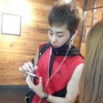 [EXO] 이거진짜 시우민 <b>배달원</b>같앜ㅋㅋ