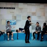 [EXO] 형 <b>애교</b>에 두분 몸져 누우심ㅋㅋㅋㅋ