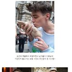 투<b>블럭</b>컷 유행을 만든 모델 콜모어