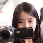 [아이누]  직접 직캠 찍는 아이유... <b>진진</b>해//ㅋㅋㅋㅋ