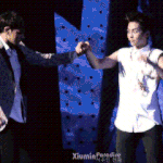 [시우민] 이 형 왜이리 신났지..?(feat<b>숙제</b>라인)