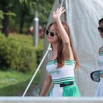 뜨거운 햇빛에 선글라스쓴 걸스데이 <b>민아</b>ㅋㅋ