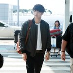 공항을 훈훈함으로 채워준 <b>강민혁</b>의 공항패션