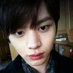 잘생긴 <b>사차원</b> 아이돌 멤버들