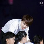 [EXO] 나 애들이 애기하고같이있는짤좀줘.ㅎㅎㅎ