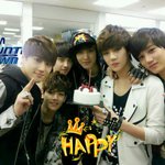 [EXO] <b>유물</b>사진 그렇담 나도