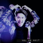 [EXO] 콘서트 옷 바뀐듯