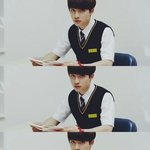 [EXO] <b>도서관</b>에서 공부하다가 눈이마주쳤는데