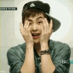 [시우민] (답<b>정웅</b>) 웅녀들도 내가 좋니?