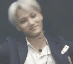 [EXO] 제 넓은 <b>품속</b>에서 같이 놀았으면~