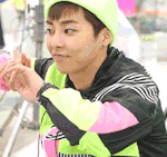 [시우민] 시우민 아이마 광고촬영 움짤2+영상