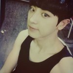 [EXO] 찬열이가 <b>셀카</b>를 잘찍는게 아니라