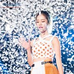 이젠 <b>종이</b>까지 먹는 혜리ㅋㅋㅋㅋㅋ