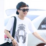 최근 <b>현실부정</b> 머리로 바꾼 엑소 첸