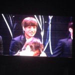 [EXO] 종인이 현재 <b>수트</b>입고 있네