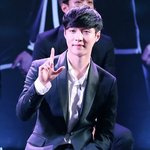 [EXO] 태국기자<b>회견</b> 고화질짤이나 봐