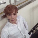 [EXO] 씽이 존잘‥흰<b>셔츠</b> 진심으로 잘 어울림