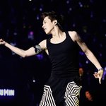 [EXO] 민석씨의 강렬한 <b>손</b> 끝