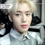 [EXO] 시발 반에서 <b>전자담배</b> 피는애 있어;;