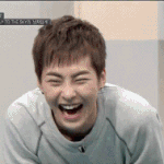 [시우민] 웅녀들 봤쩌?봤쩌?시우민이 <b>머리</b>에