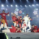 [EXO] <b>크리스마스</b>때 시내나가면