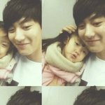 [EXO] 찬열이 먼 <b>훗날</b> 딸이랑 사진 이런식으로 찍겠지