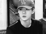 [EXO] 여친이 <b>다른남자</b>와 수다를 떨고있다