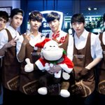 눈이 훈훈해지는 <b>빅스</b> 단체사진