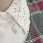 연애의 <b>발견</b> 목걸이 좀 골라주세여~