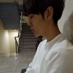 [댓글부탁] <b>이</b>분 개<b>잘</b>생겻네요
