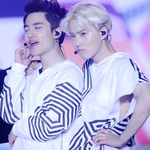 [EXO] 닥치고 준며<b>니랑</b> 경수봐