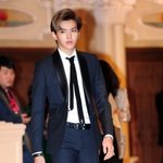 [EXO] 나 내일 <b>썸남</b> 만나러가는데 코디 좀 봐주라