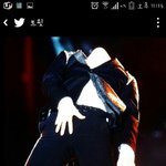 [EXO] 나 <b>이사진</b> 지금봤는데 