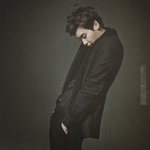 장발머리한 이종석..어마어마한 다리길이까지...