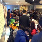 [시우민] 민석이 더워서 패딩 걸쳤어 오구오구ㅋㅋㅋ