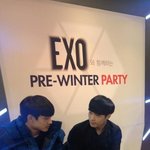 [EXO] 도경수 흑발한거냐 아님 <b>조명</b> 때문이냐..