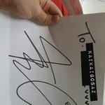 [EXO] 민석이 싸인 <b>폼</b>새<b>난다</b>