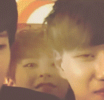 [시우민] 민석: 나도 볼래..끙<b>챠</b>끙<b>챠</b>