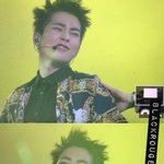 [시우민] <b>플뷰</b>..찡찡 시우민