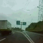 [EXO] 내가 하다하다 트럭한테도 설렘...