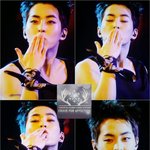 [시우민] 베이징콘 시우민 <b>키스</b>를 받아라!!