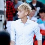 [EXO] 근데나 타오하고연예인들보고 아외국에서살다온애들은
