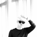 [EXO] <b>헤디</b>년 준며니는버렸냐 어찌된게