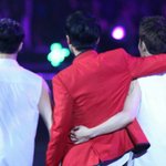 [EXO] <b>악개들</b>싸움에 진짜 지치다가도....
