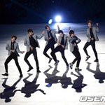 [EXO] 찐티엔 이즈 알찬하루^^ 난 이만 <b>자러</b><b>감</b>