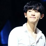 [EXO] 팬덤스쿨 <b>폐지</b> 소취