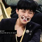 빠질 듯한 男아이돌의 입<b>동굴</b>