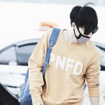 [레이] 140926 노랑씽이 출국길~~귀욤