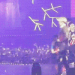 [EXO] ㅋㅋㅋㅋㅋ 종대 발차기 하다가 <b>승천</b>하는 줄