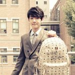 [백현] MCM   백현 <b>CUT</b>